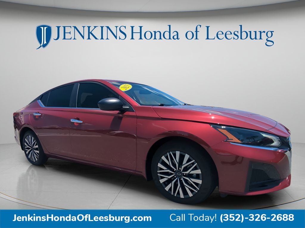 Used 2025 Nissan Altima SV Sedan