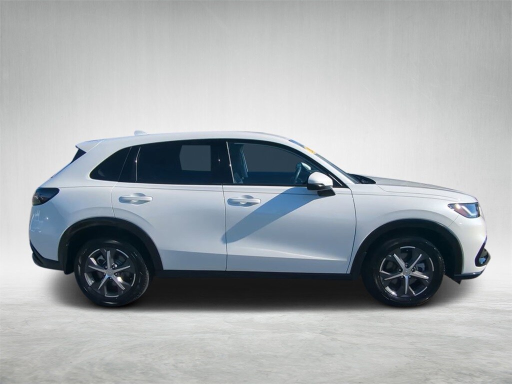 2023 Honda HR-V EX-L 2WD photo 2