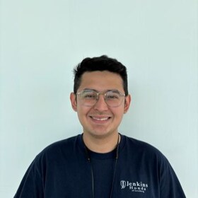 Staff member Miguel Avilez from e17df72d560a