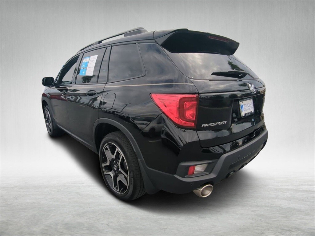 2023 Honda Passport Elite photo 4