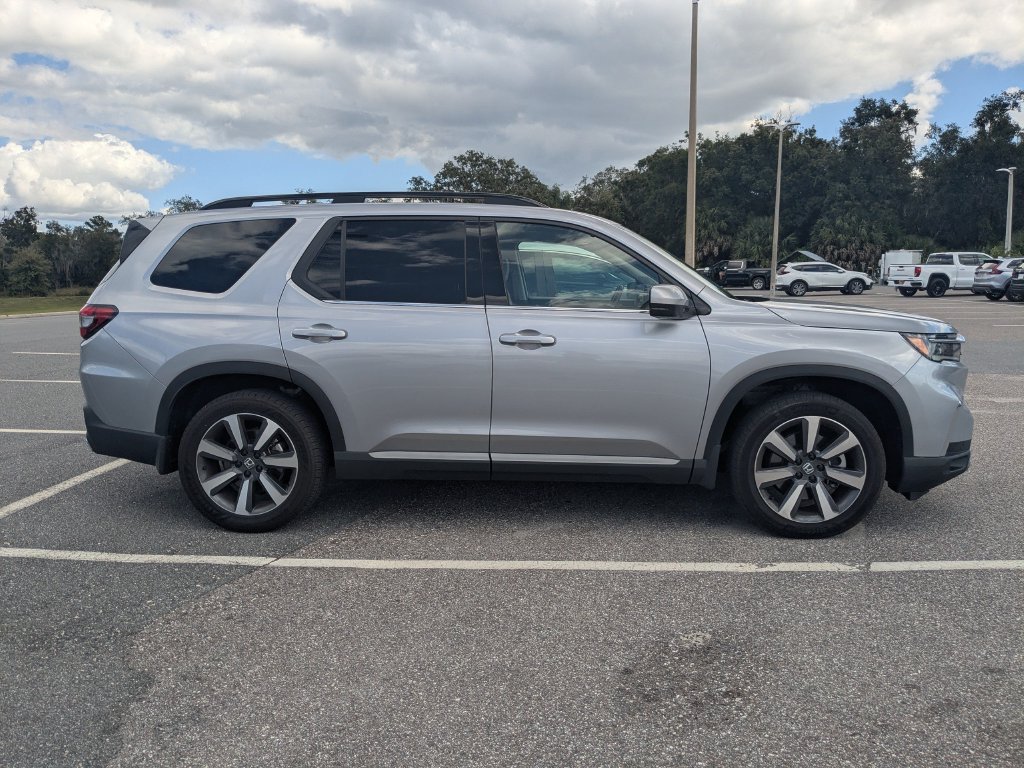 Used 2024 Honda Pilot Touring SUV