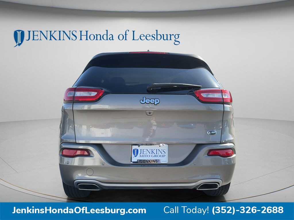 Used 2017 Jeep Cherokee Overland SUV