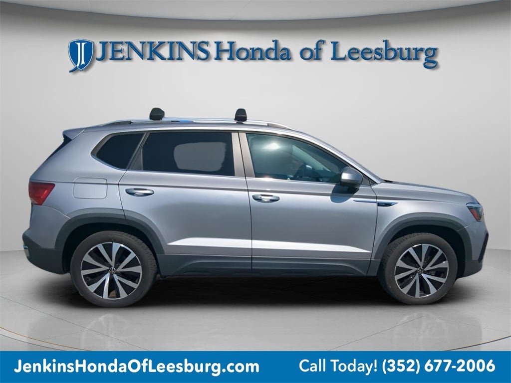 Used 2022 Volkswagen Taos 1.5T SE 4MOTION SUV