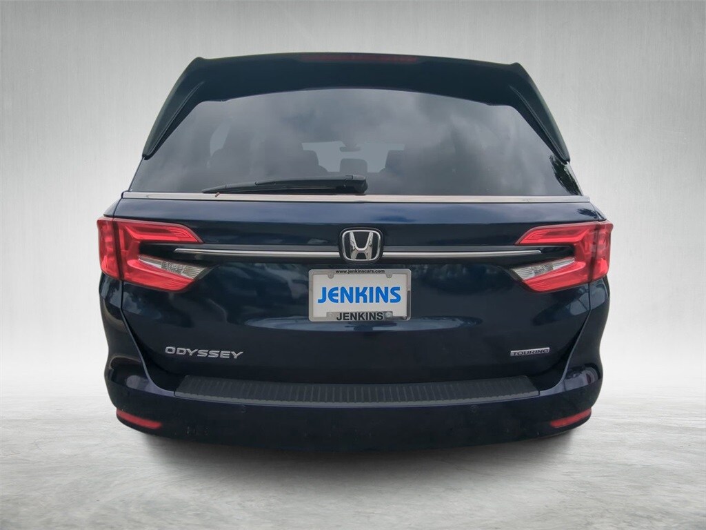 2024 Honda Odyssey Touring photo 4