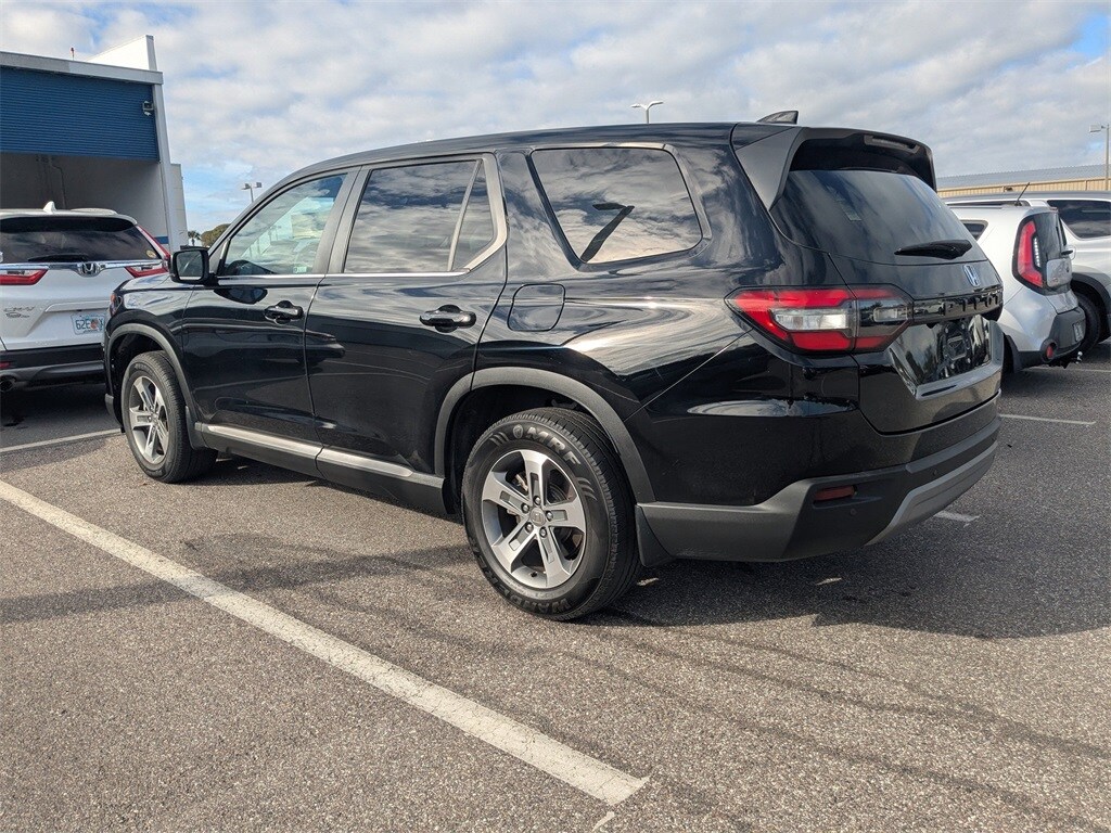 Used 2024 Honda Pilot EX-L SUV