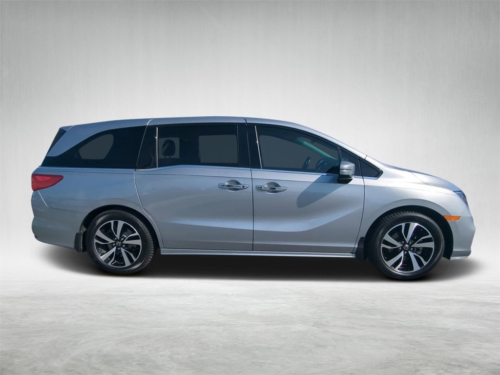 Used 2018 Honda Odyssey Elite Van