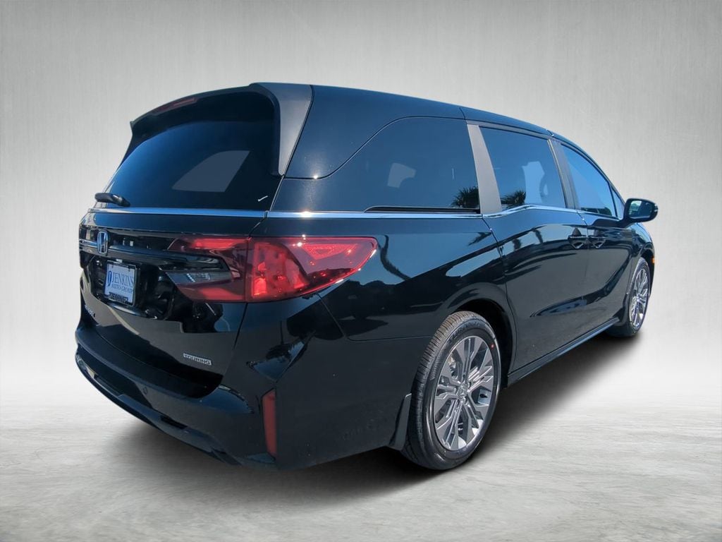 New 2026 Honda Odyssey Touring Van Passenger