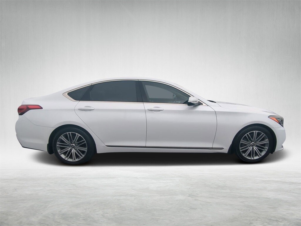 2019 Genesis G80 3.8 photo 2