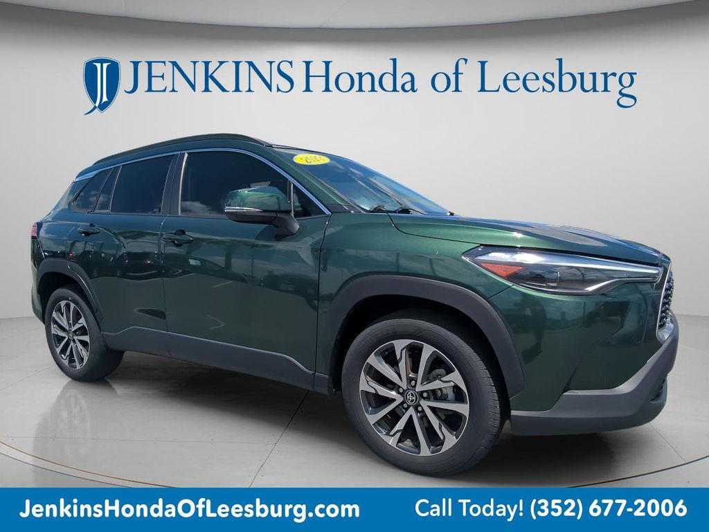 Used 2022 Toyota Corolla Cross XLE SUV