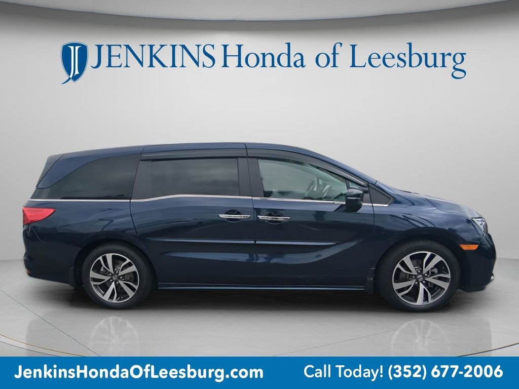 Certified 2024 Honda Odyssey Touring Van