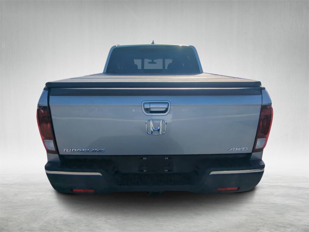 2020 Honda Ridgeline RTL photo 3