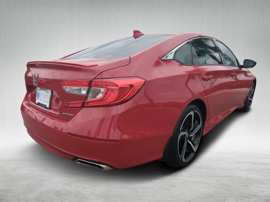 2018 Honda Accord Sport photo 2