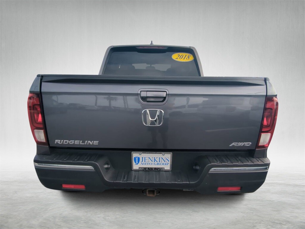 2018 Honda Ridgeline RTL-T photo 3