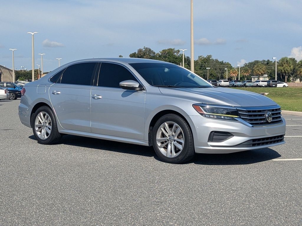Used 2020 Volkswagen Passat 2.0T SE Sedan