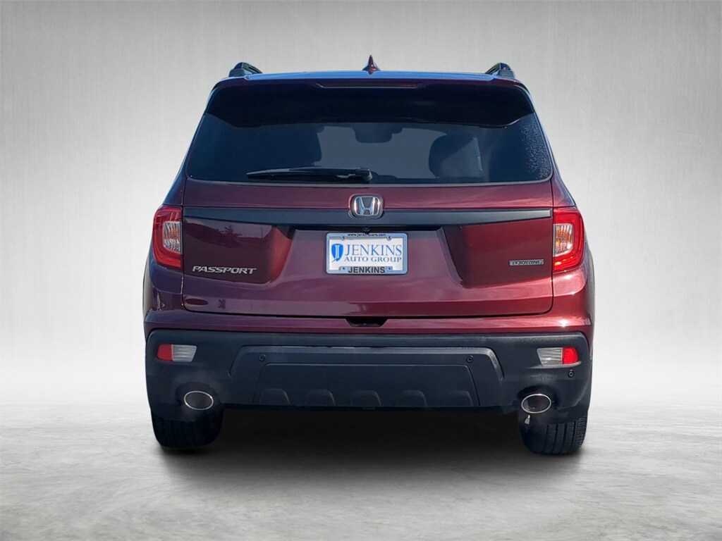 2021 Honda Passport Touring photo 3