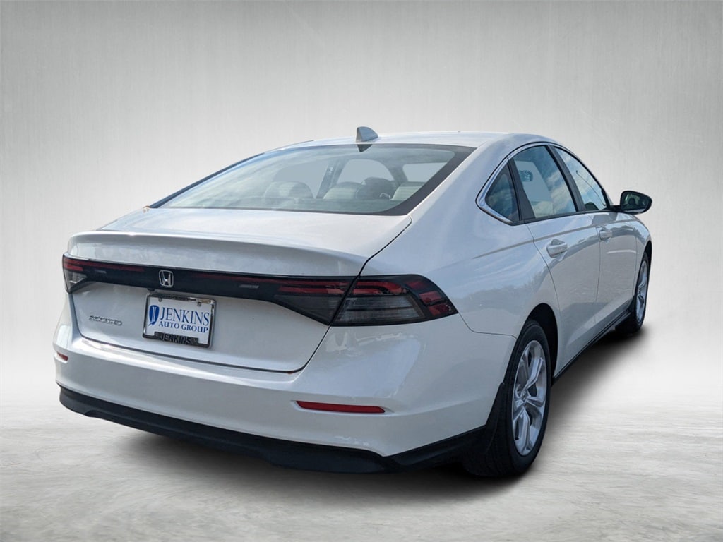 New 2025 Honda Accord LX Sedan