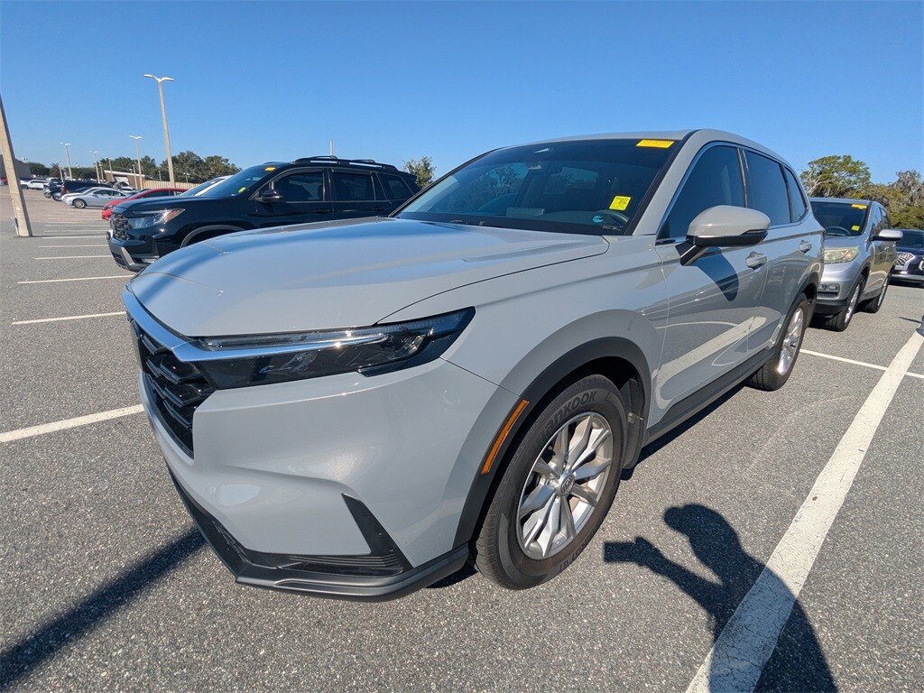 2025 Honda CR-V EX photo 3