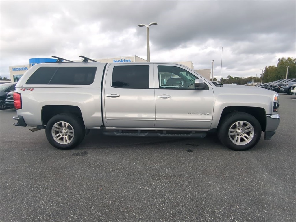 Used 2018 Chevrolet Silverado 1500 LT Truck Crew Cab