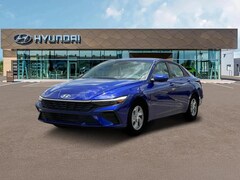 2025 Hyundai Elantra SE Sedan