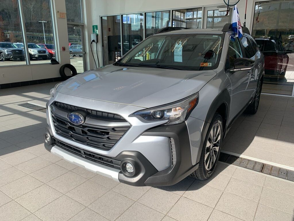 Used 2023 Subaru Outback Limited SUV