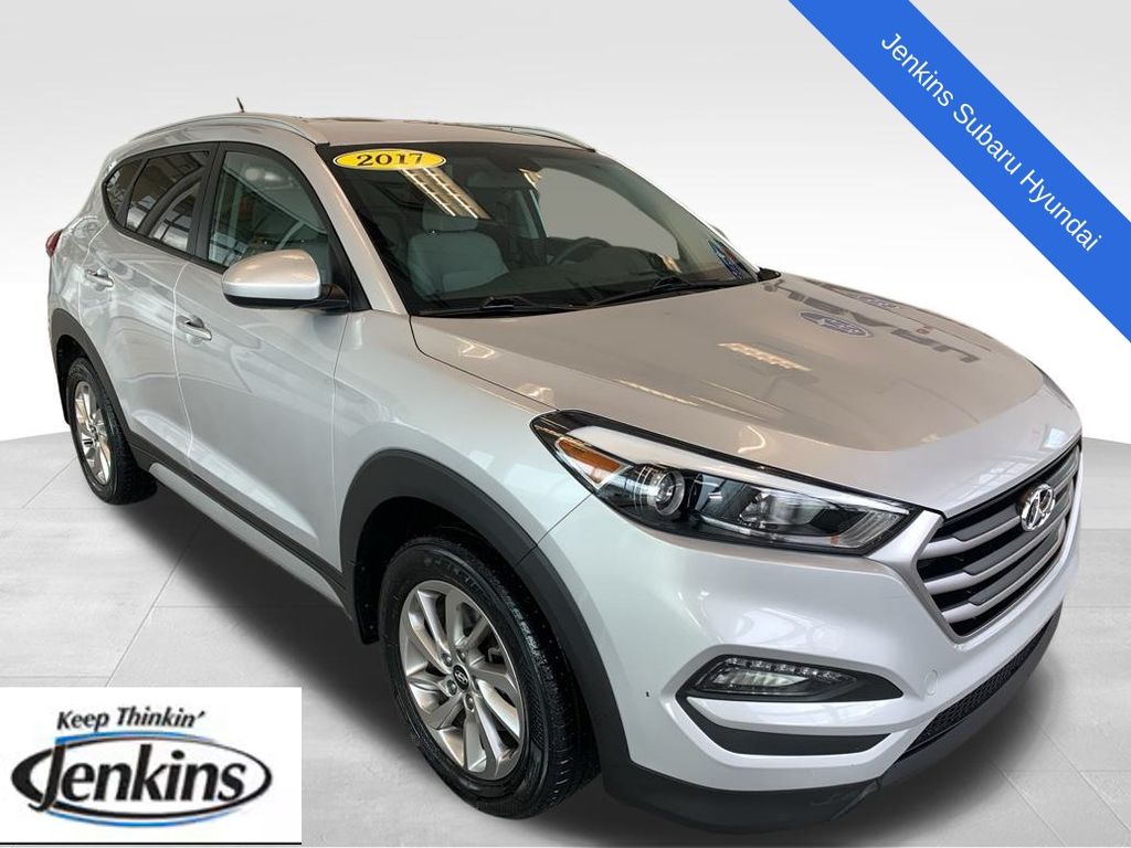 2017 Hyundai Tucson SE's photo