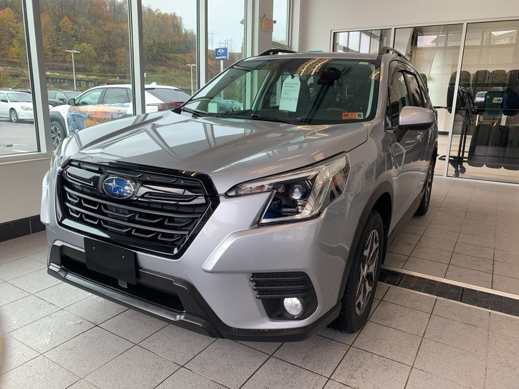 Used 2023 Subaru Forester Premium SUV