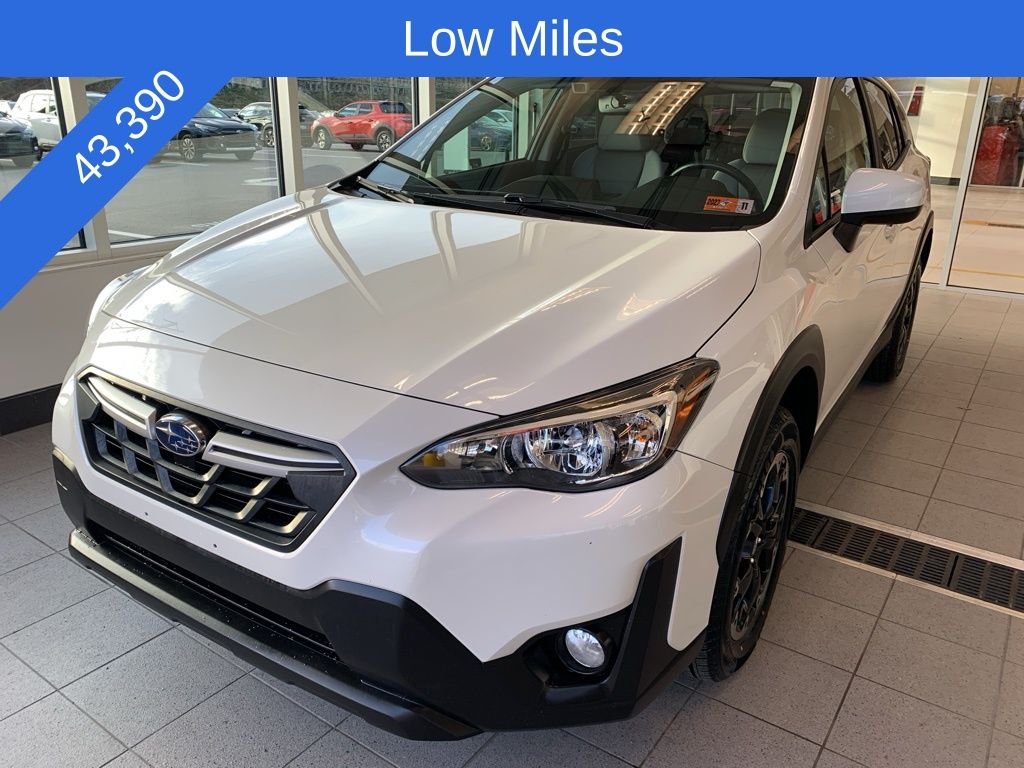 2023 Subaru Crosstrek Premium photo 2