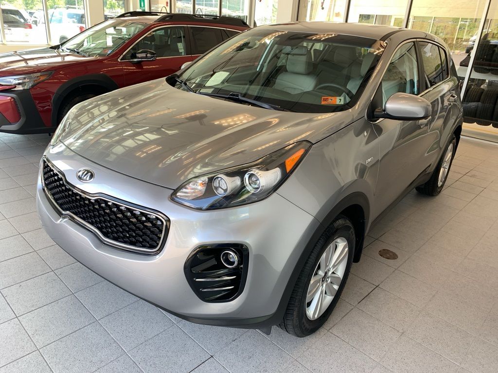 Used 2019 Kia Sportage LX with VIN KNDPMCAC8K7609229 for sale in Bridgeport, WV