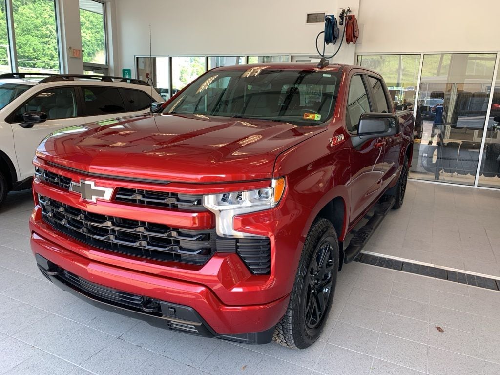Used 2022 Chevrolet Silverado 1500 RST with VIN 3GCUDEET1NG613155 for sale in Bridgeport, WV