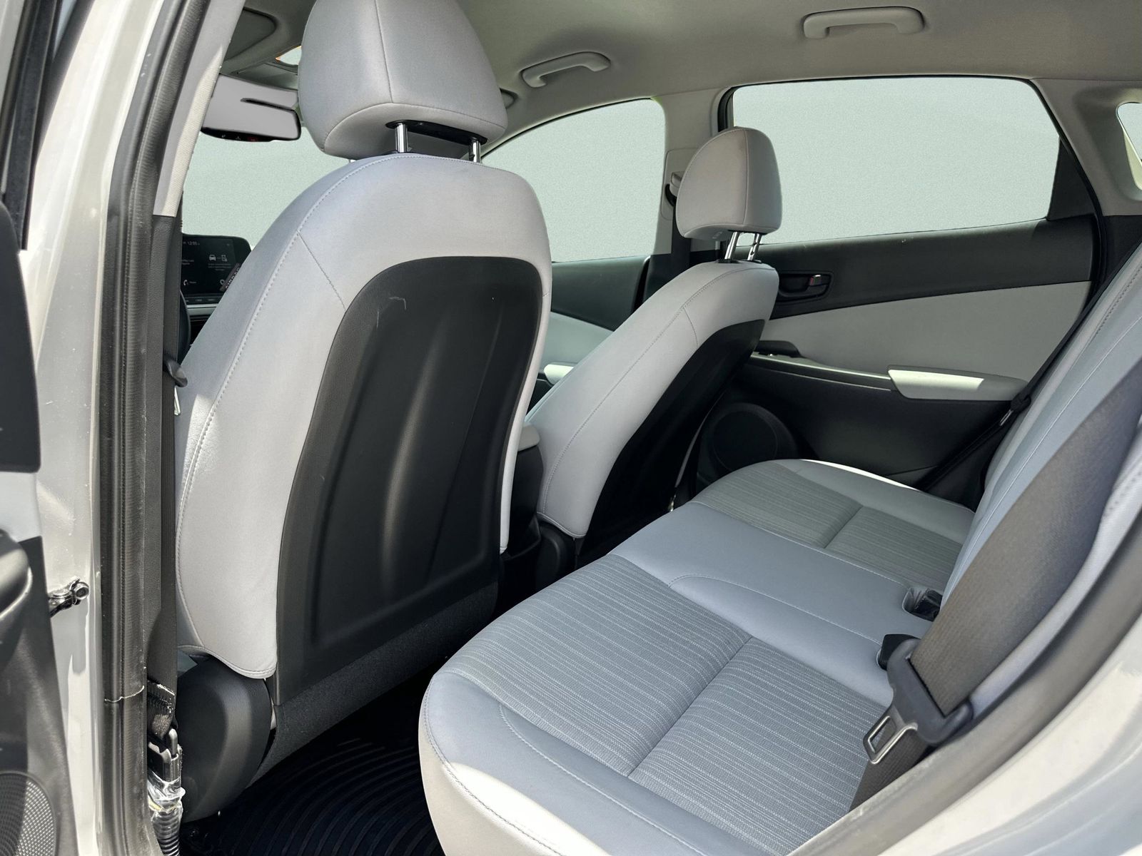 2023 Hyundai Kona SEL - Photo 11
