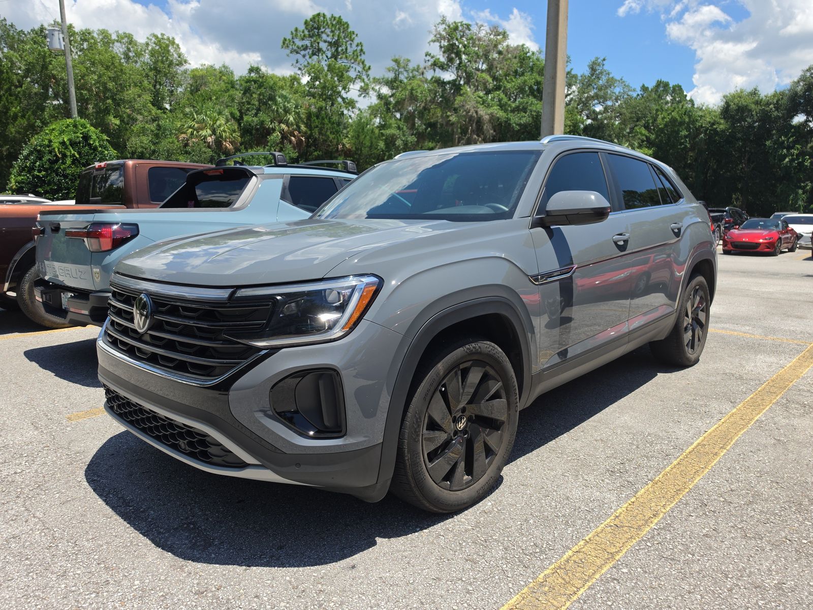 2024 Volkswagen Atlas Cross Sport SE w/Tech - Photo 7