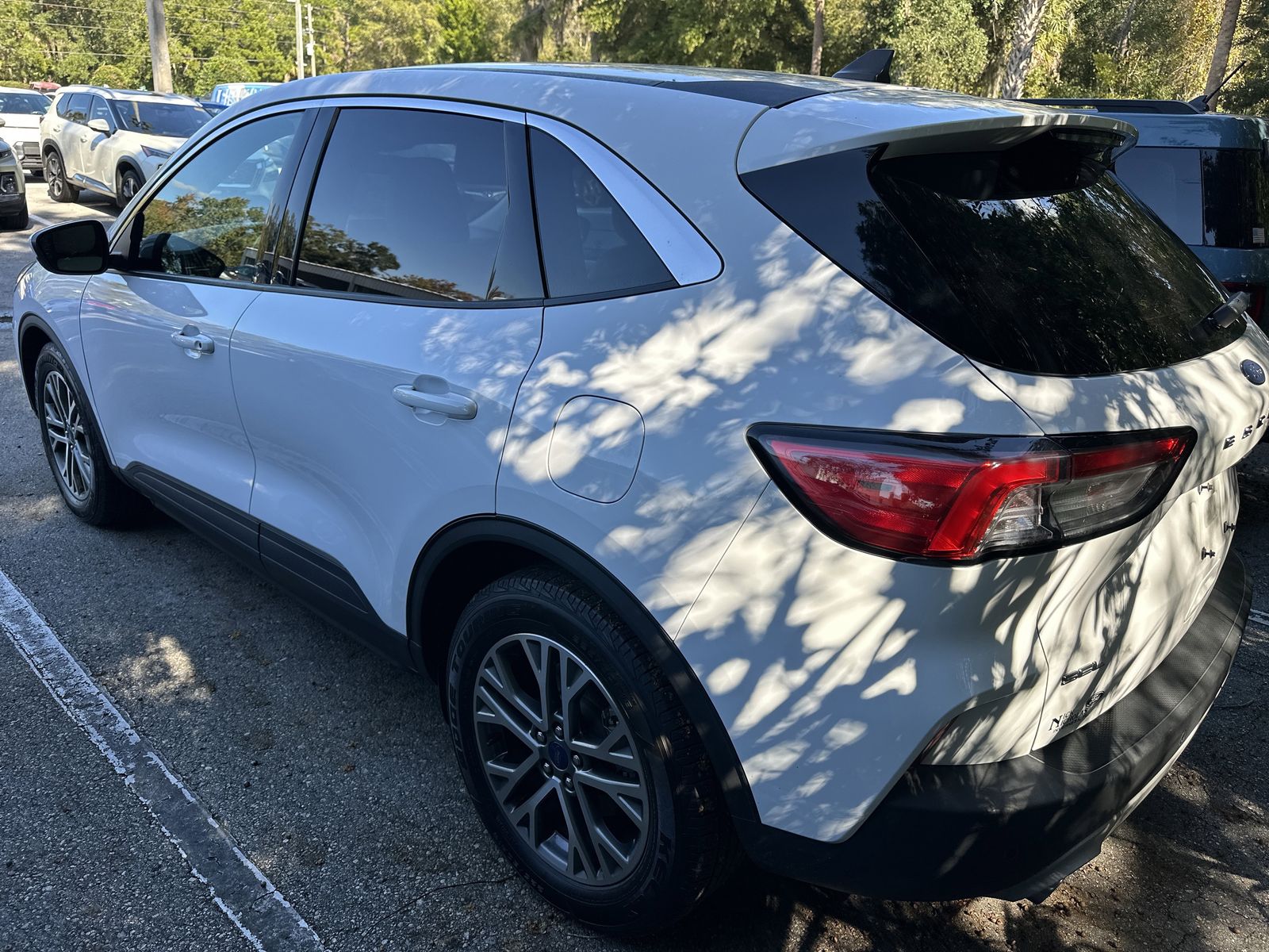 2022 Ford Escape SEL photo 4