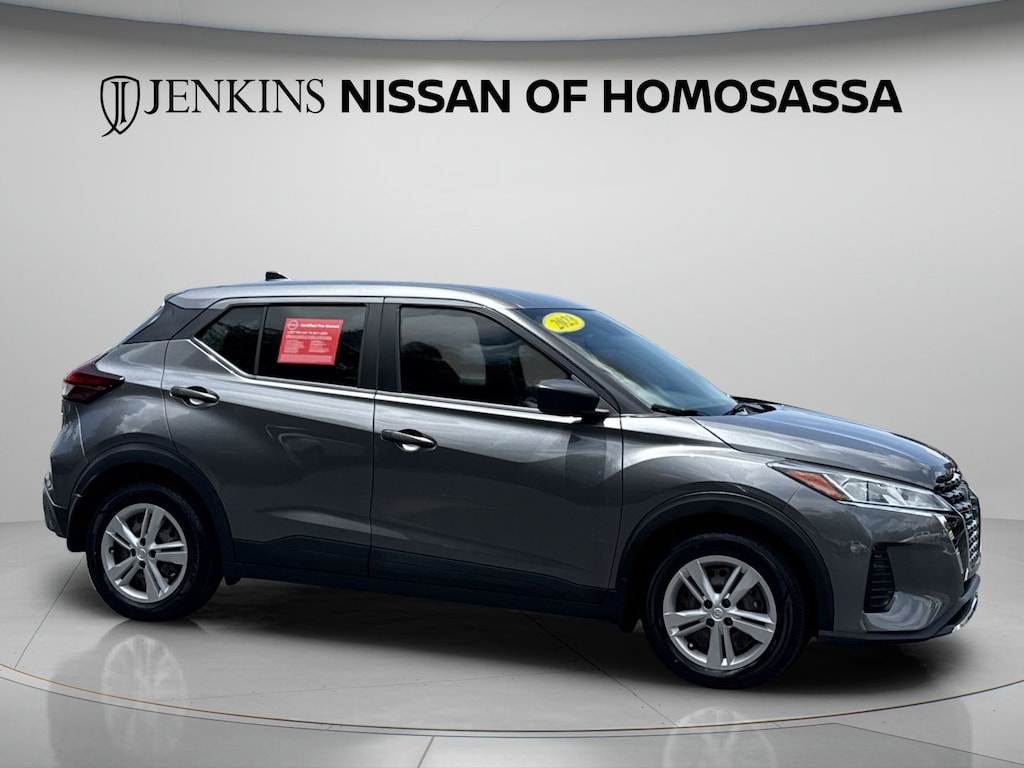 Used 2023 Nissan Kicks S SUV