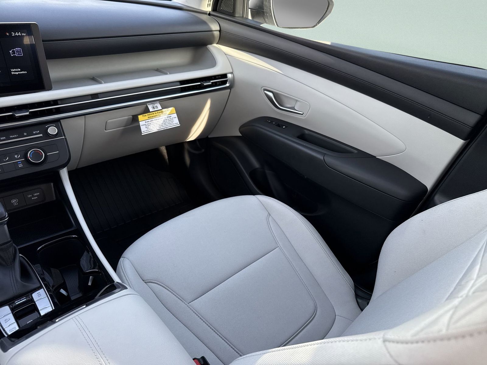 2026 Hyundai Tucson SE - Photo 10