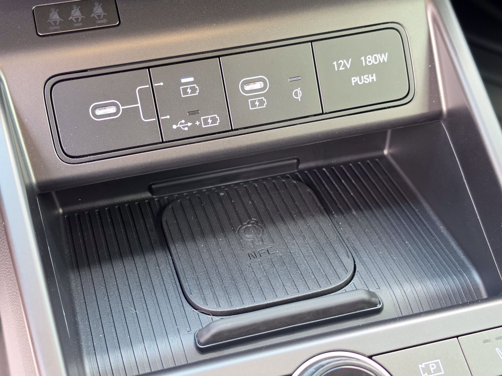 2025 Hyundai Kona SEL Convenience - Photo 26