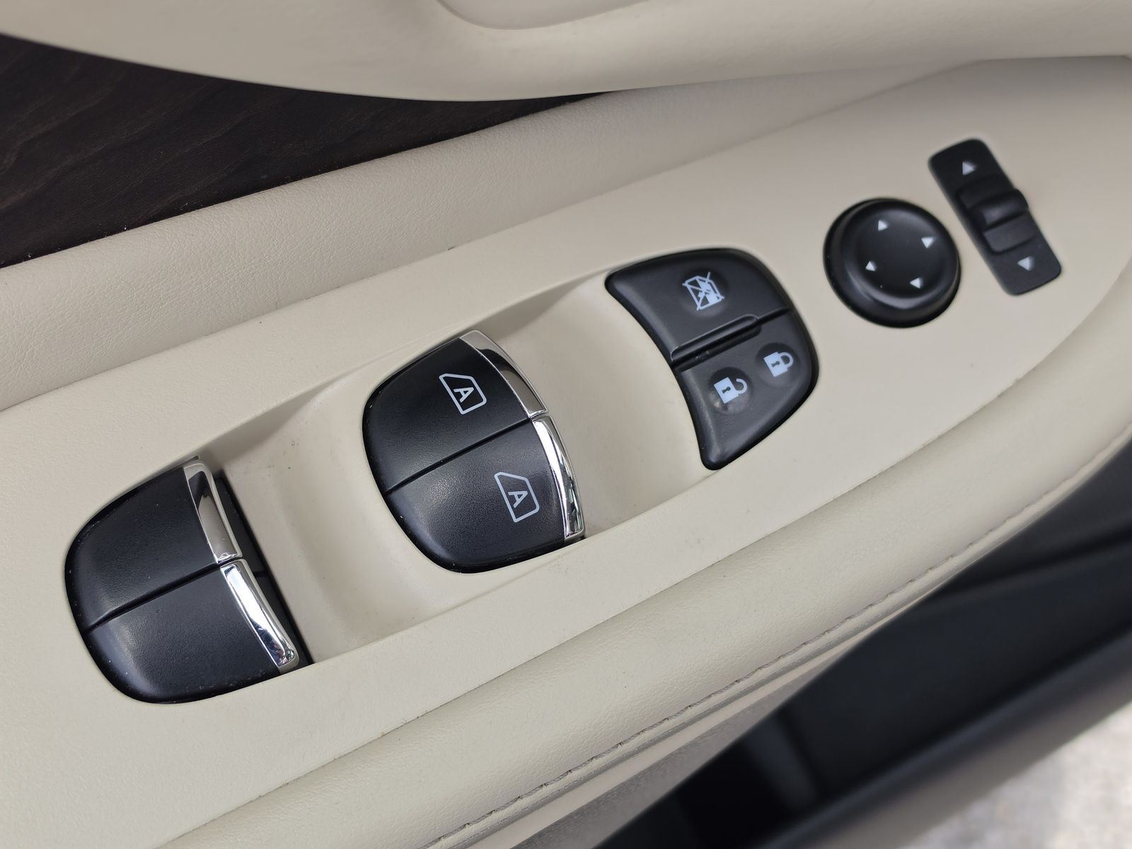 2020 Nissan Murano Platinum - Photo 25