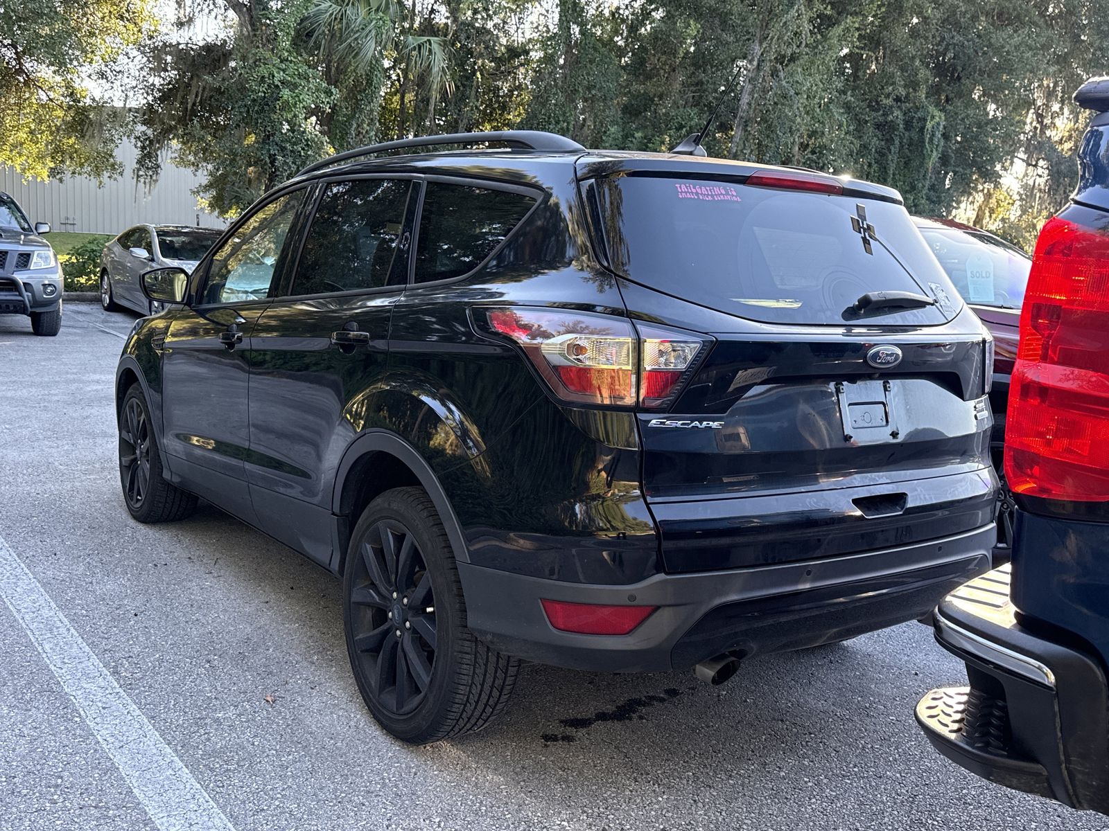 2018 Ford Escape SEL photo 3