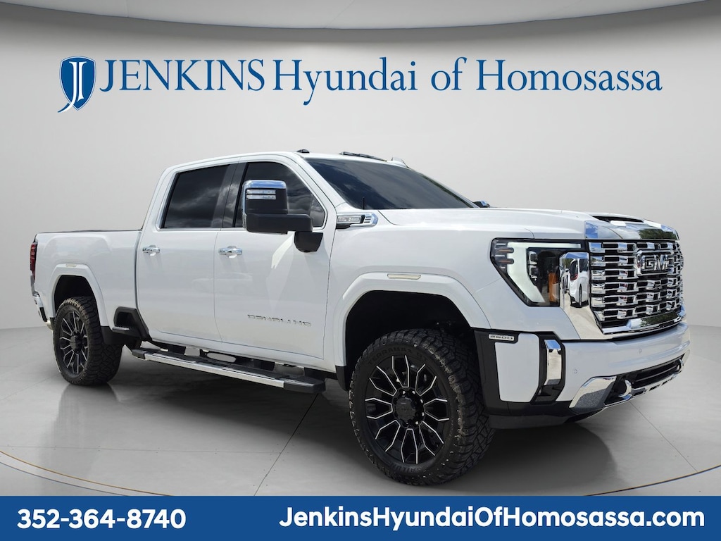 Used 2025 GMC Sierra 2500 HD Denali Truck Crew Cab