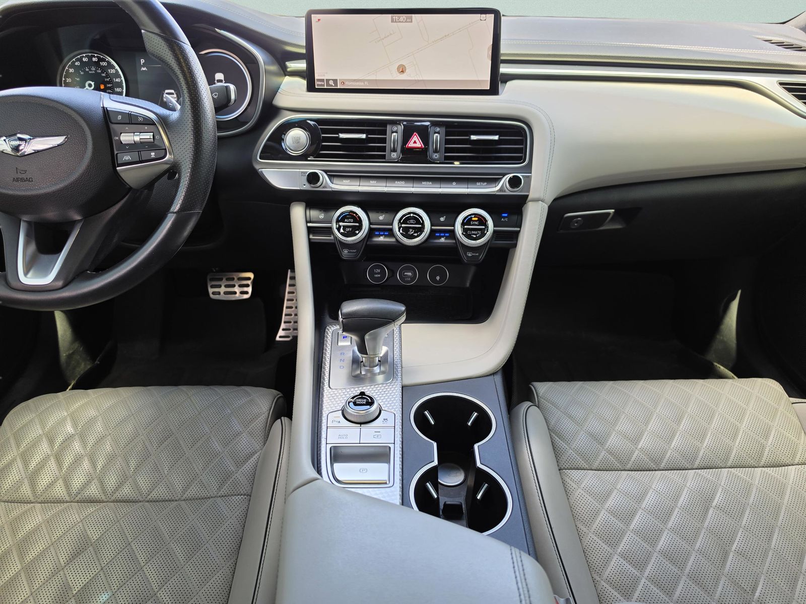 2022 GENESIS G70 Standard - Photo 17