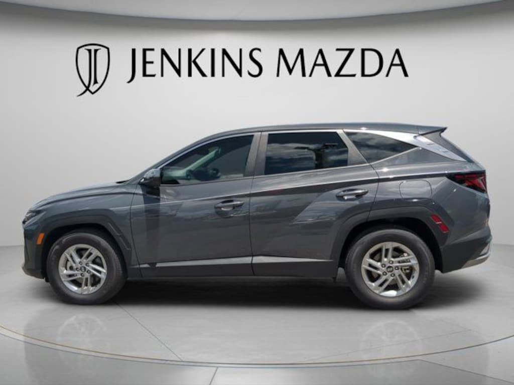 Used 2025 Hyundai Tucson SE SUV
