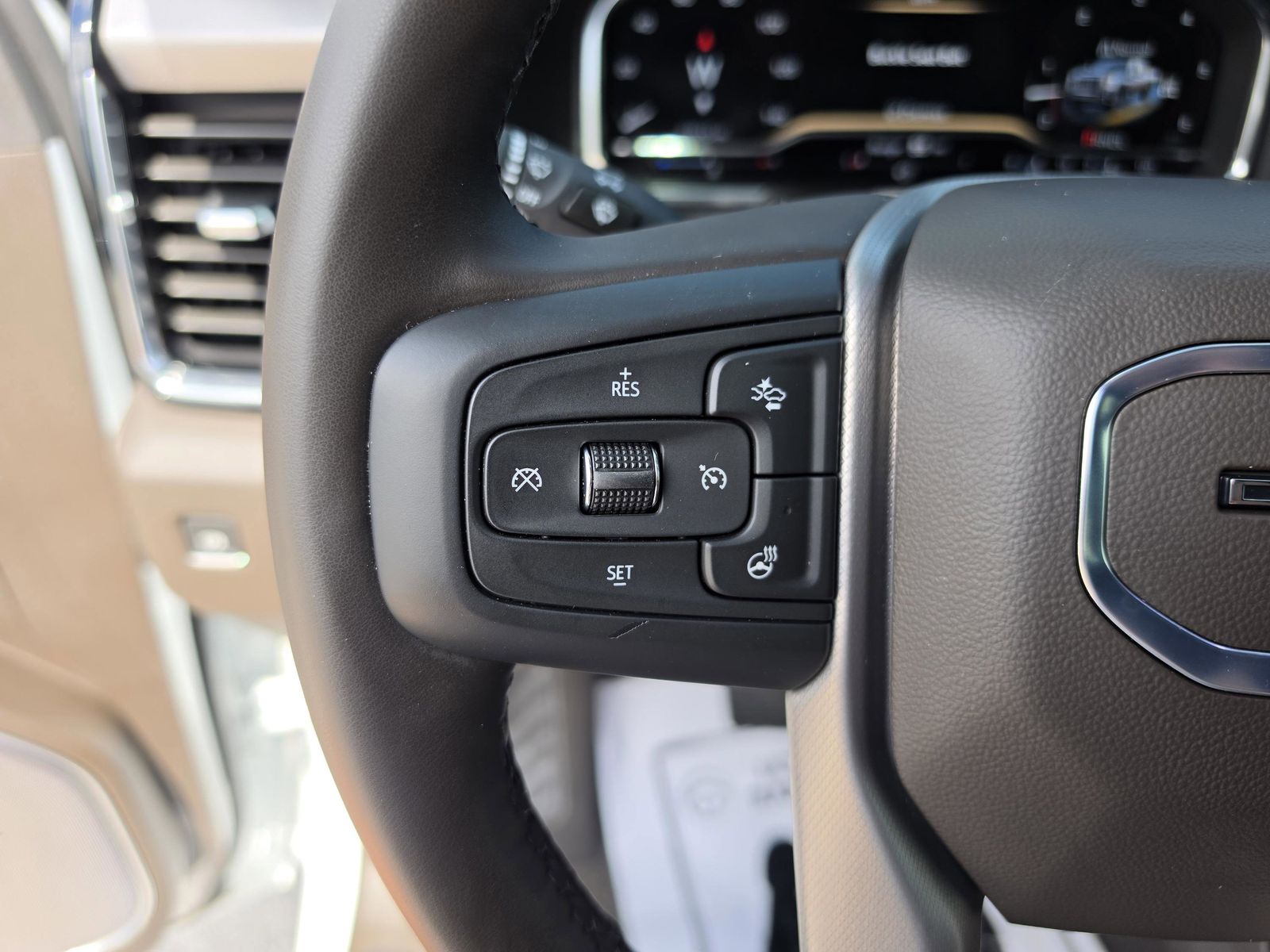 2025 GMC Sierra 2500HD Denali - Photo 31