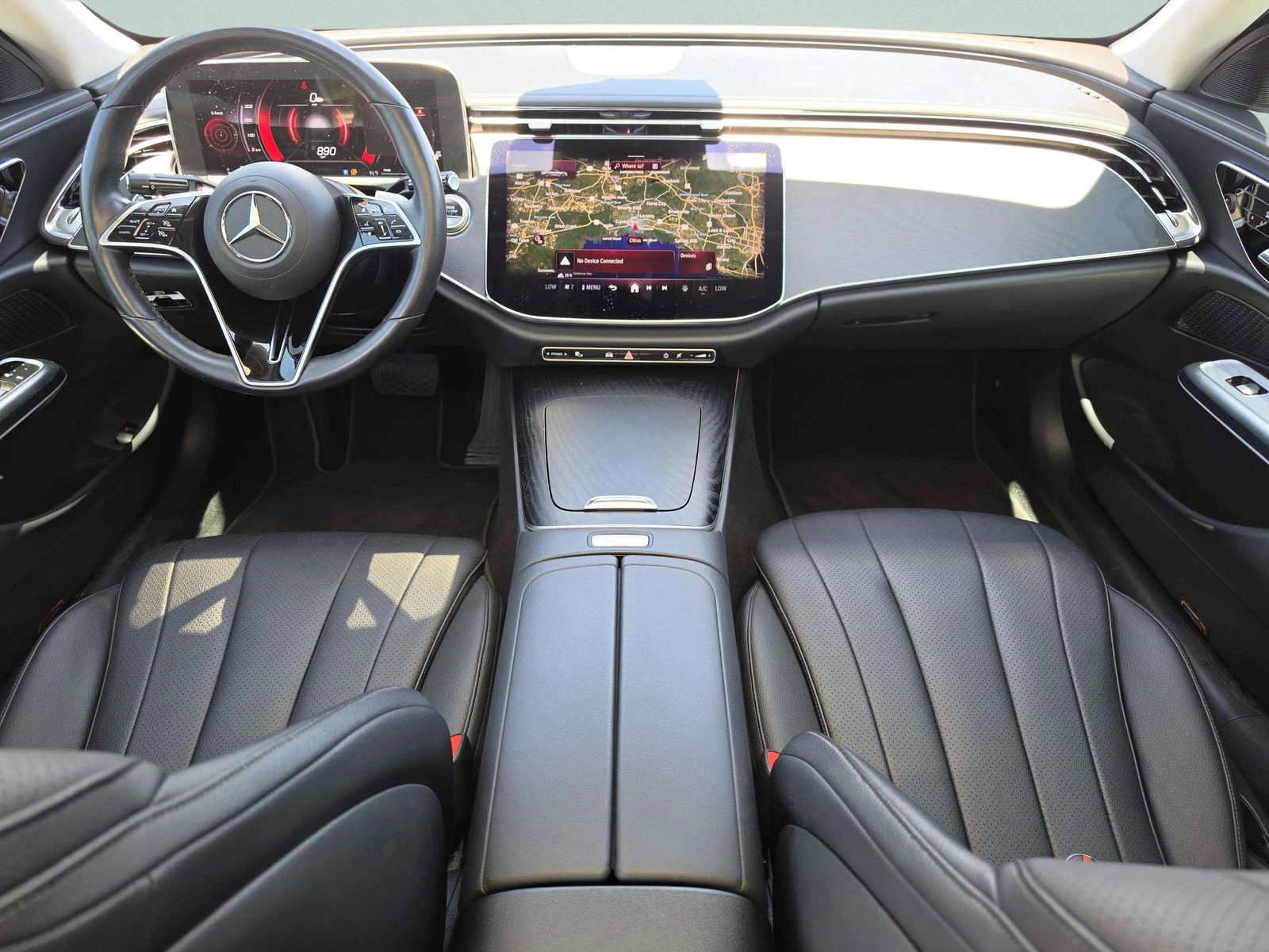 2025 Mercedes-Benz E-Class E350 - Photo 35