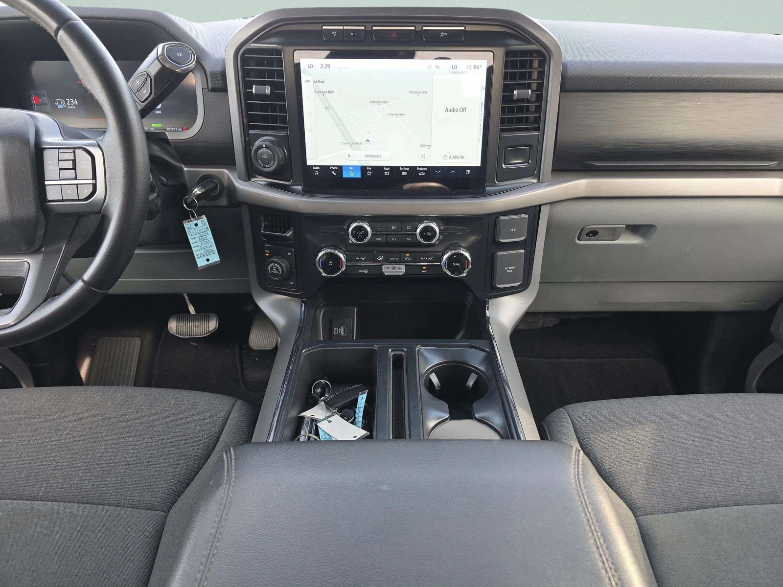 2024 Ford F-150 XLT - Photo 27