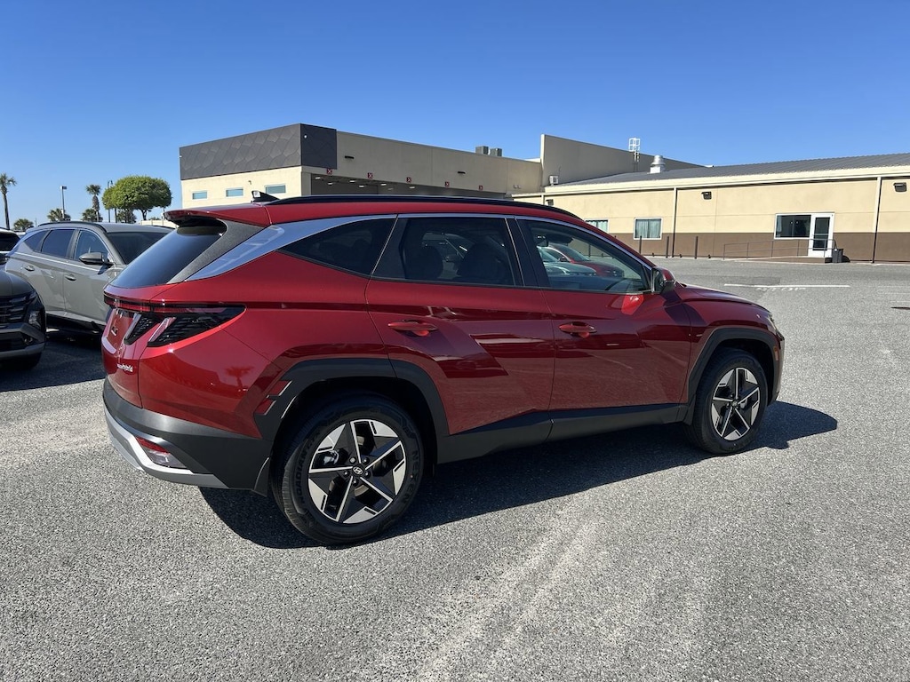 New 2025 Hyundai Tucson Hybrid SEL Convenience SUV