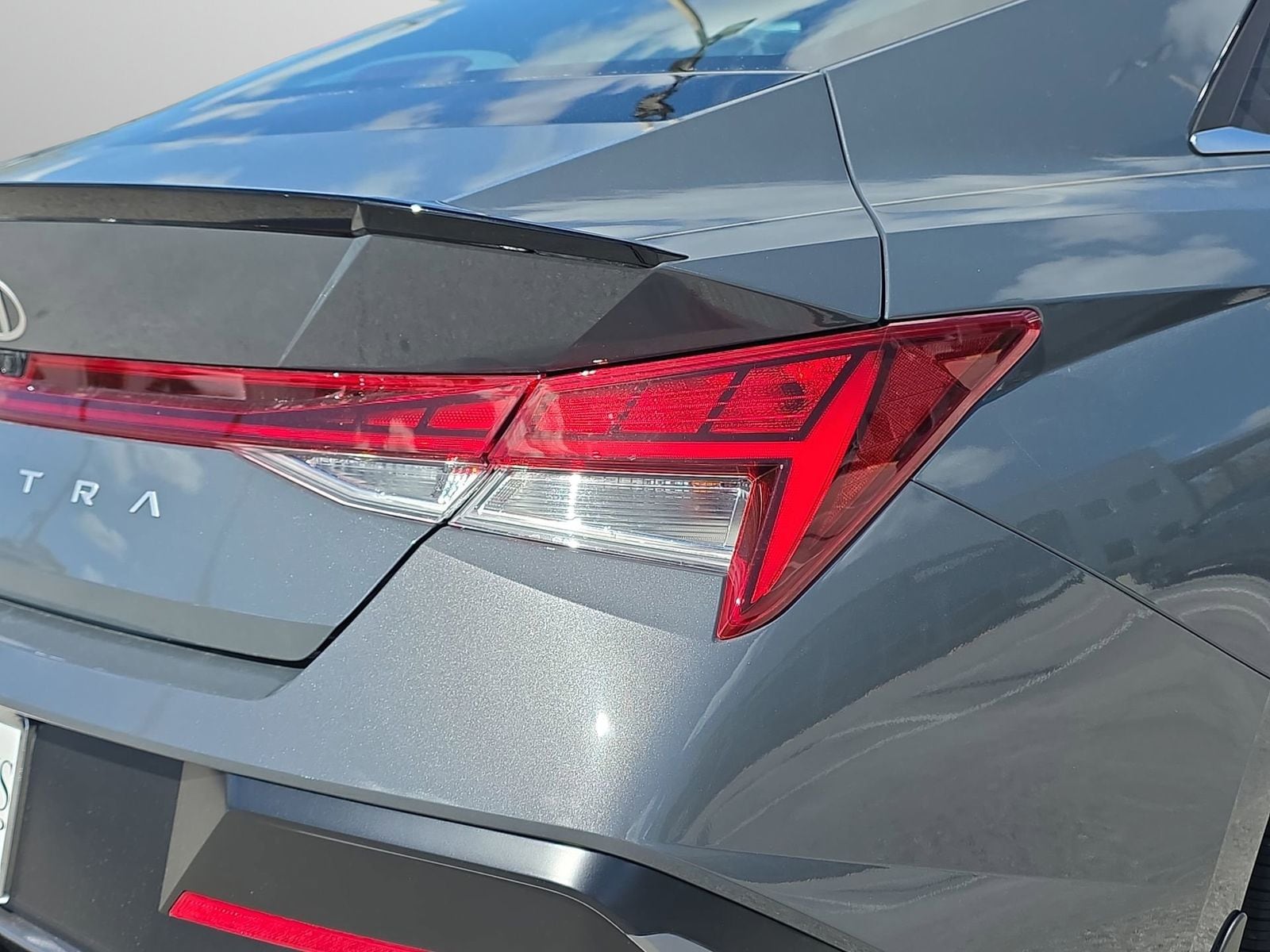 2026 Hyundai Elantra SEL - Photo 7