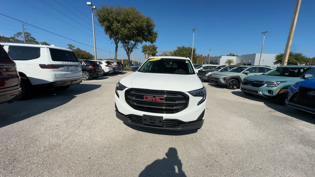 Used 2020 GMC Terrain SLE SUV
