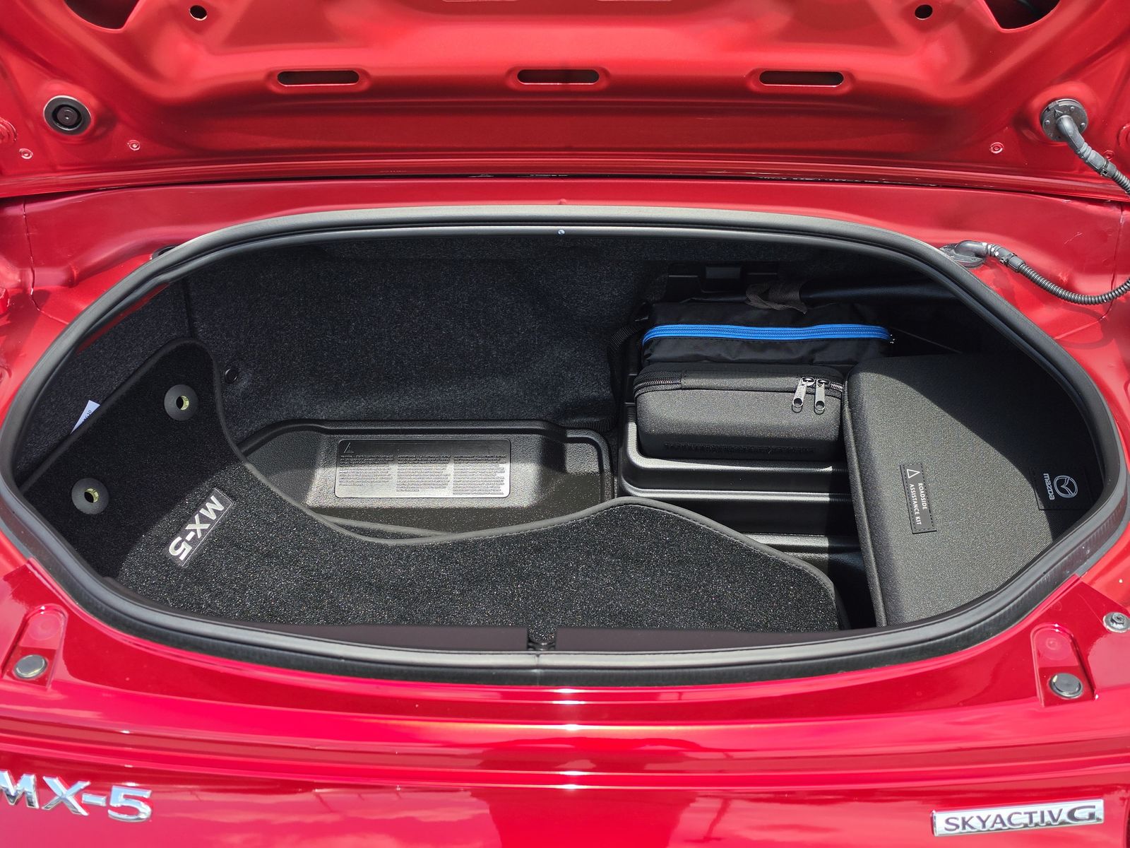2025 Mazda MX-5 Miata RF Grand Touring - Photo 13