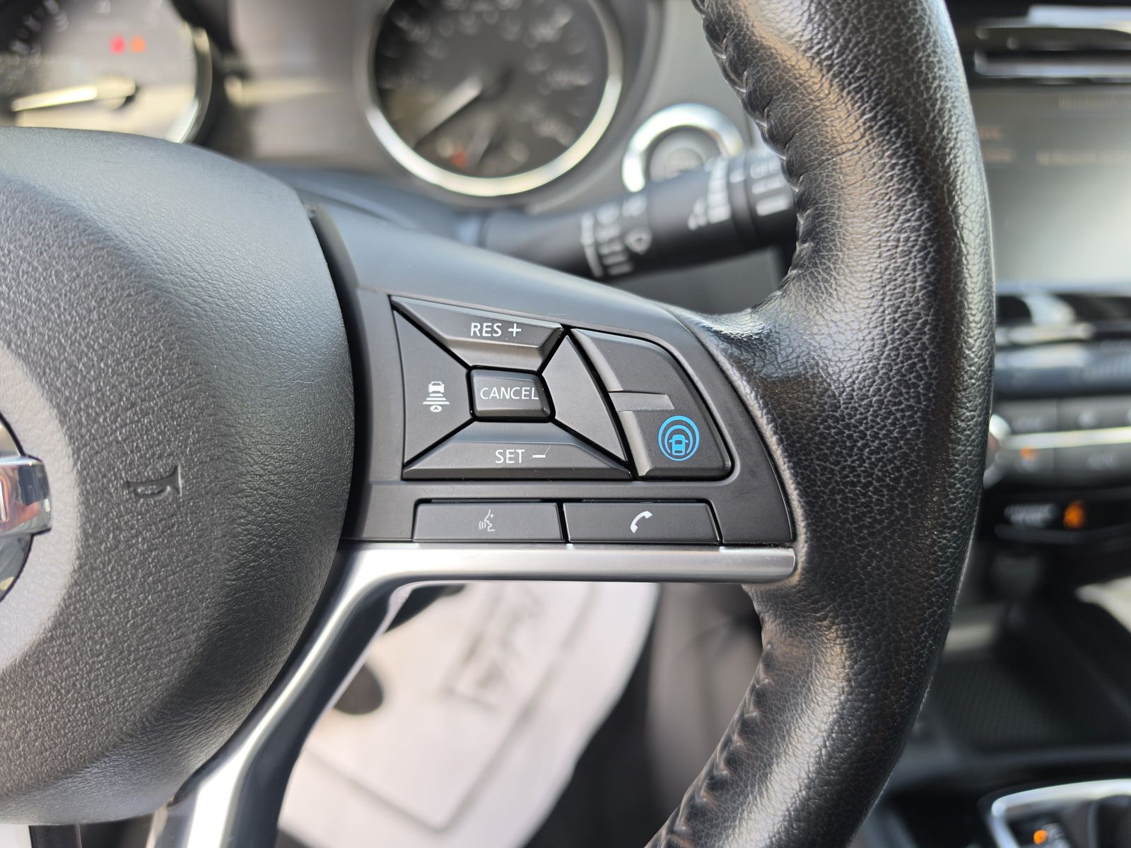 2022 Nissan Rogue Sport SV - Photo 30