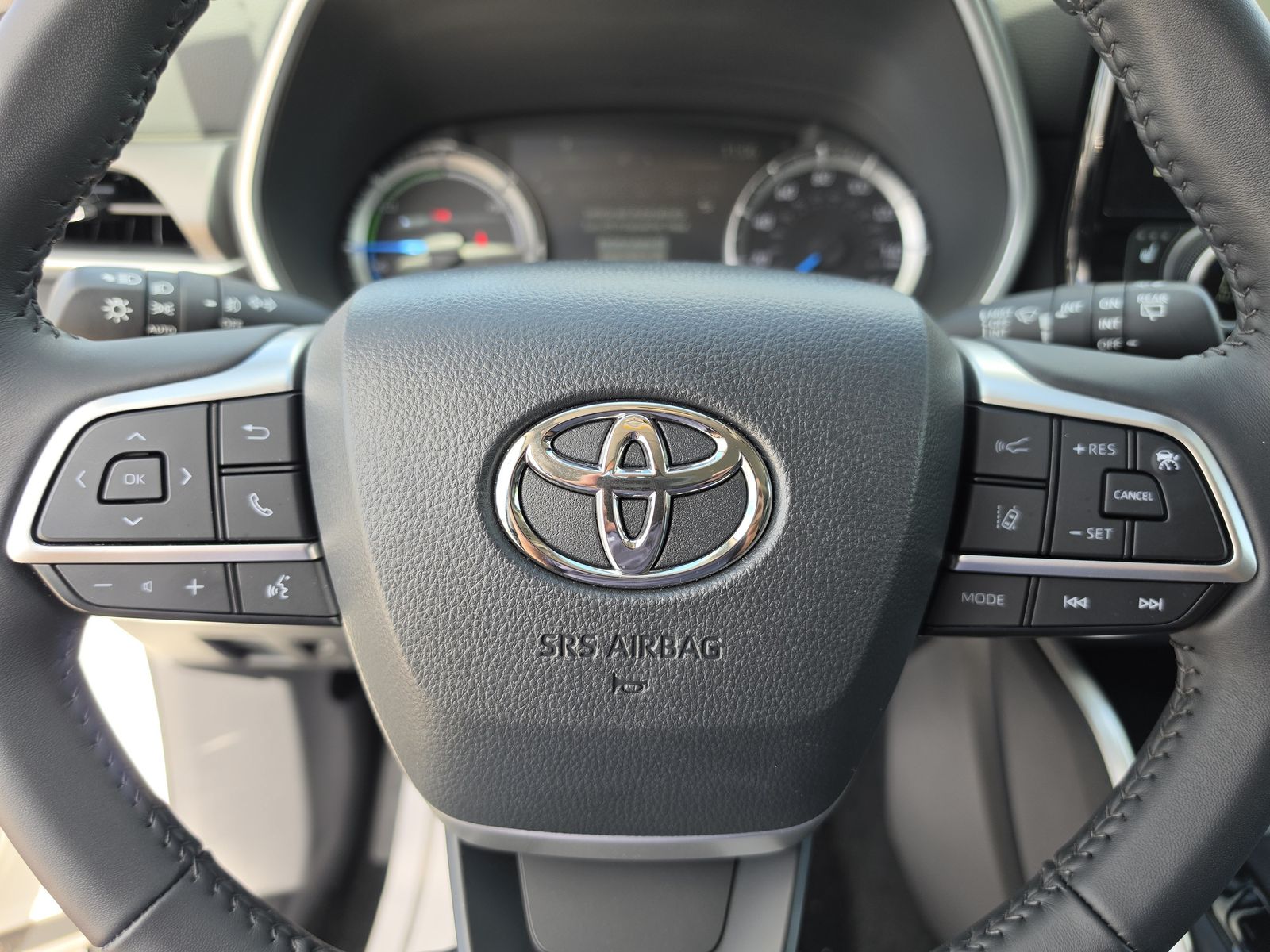 2025 Toyota Highlander XLE Nightshade - Photo 34