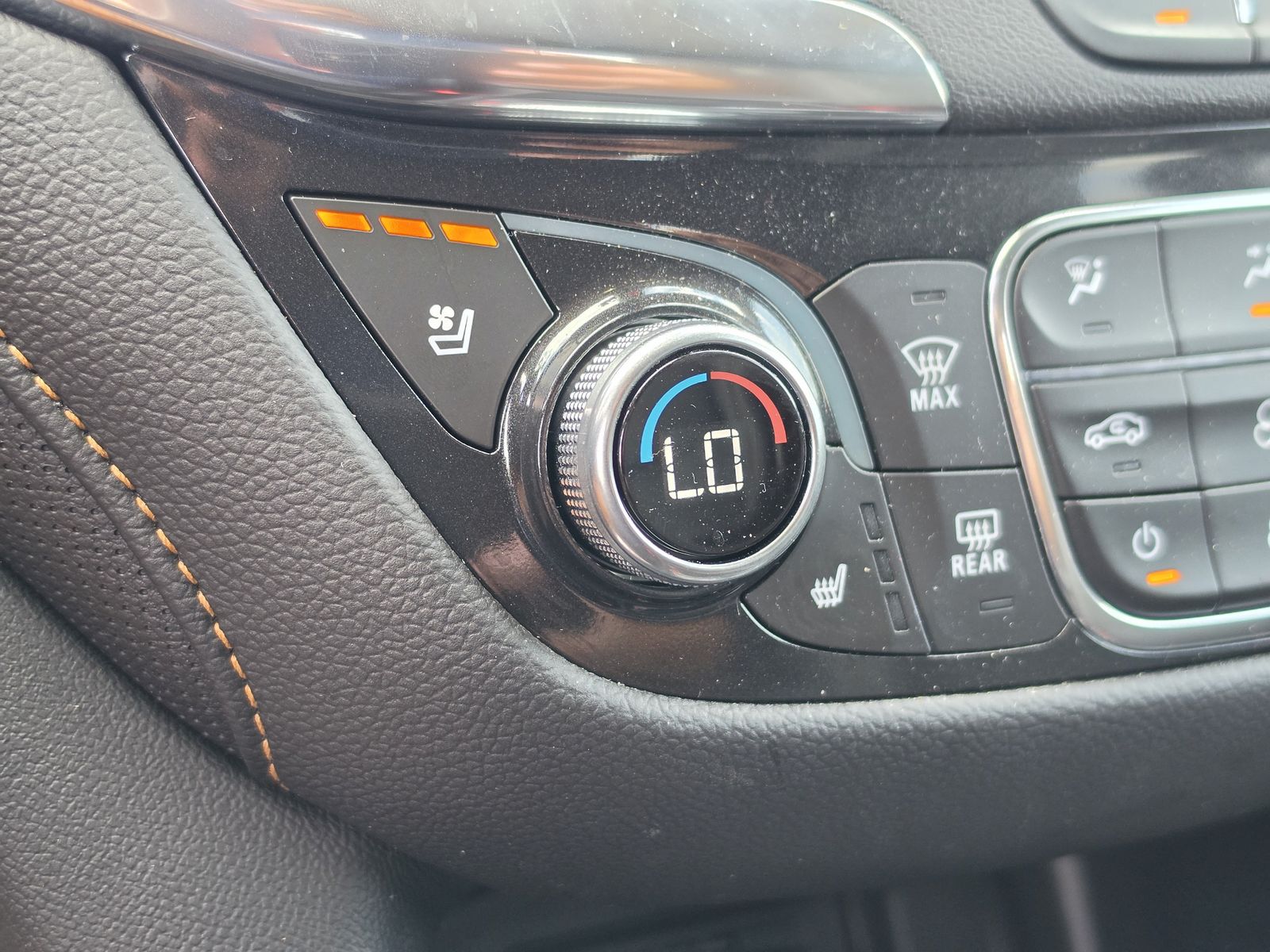 2024 Chevrolet Equinox Premier - Photo 28